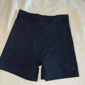 Black Offline by Aerie bike shorts with pockets.